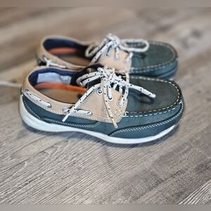 💙🩷Women’s Rockport works sailing club steel toe boat shoe 6M💛🩷